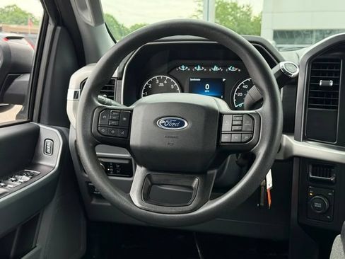 Used 2023 Ford F150 XLT AWD/4WD image 7