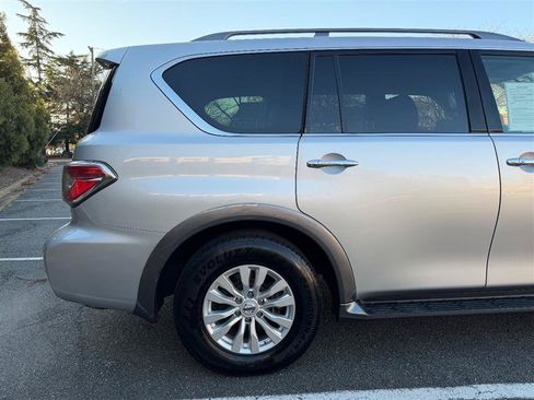 Used 2019 Nissan Armada SV w/ Driver Package RWD image 8