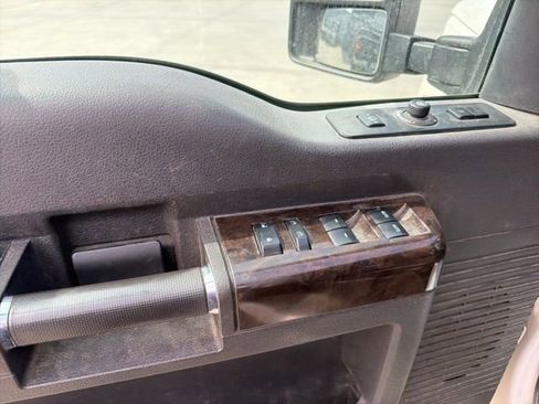 Used 2013 Ford F350 Platinum image 11