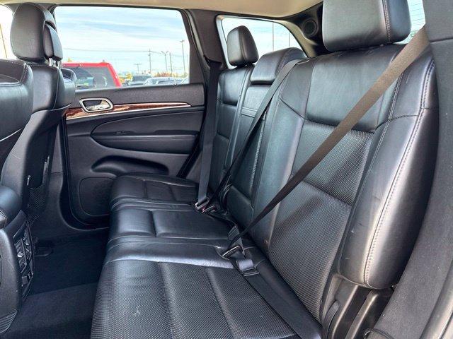 Used 2013 Jeep Grand Cherokee Limited w/ Luxury Group II AWD/4WD image 16