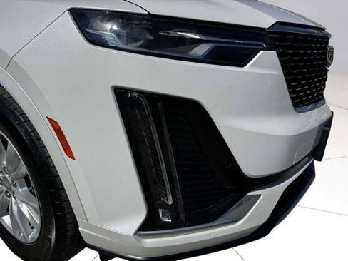 Used 2023 Cadillac XT6 Luxury FWD image 12