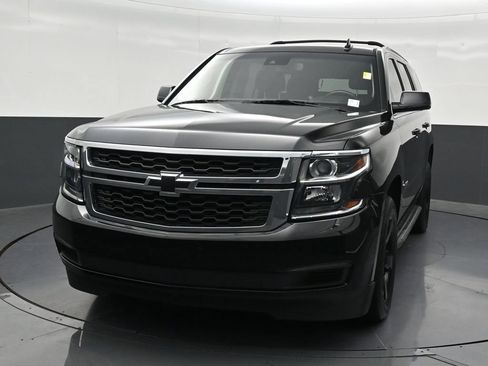 Used 2020 Chevrolet Tahoe LT w/ LT Midnight Edition RWD image 9