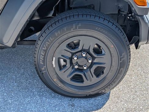 Used 2020 Jeep Wrangler Unlimited Sport image 16