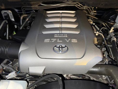 Used 2010 Toyota Tundra 4x4 Double Cab image 31