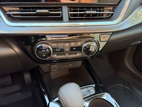 New 2026 Chevrolet Trax ACTIV w/ Driver Confidence Package FWD image 25