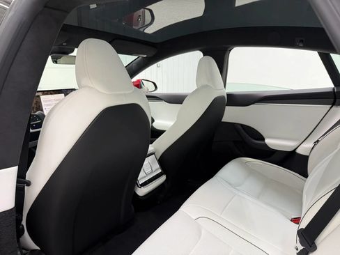 Used 2023 Tesla Model S Plaid AWD/4WD image 16