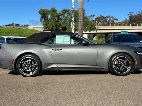 Used 2024 Ford Mustang Premium image 4