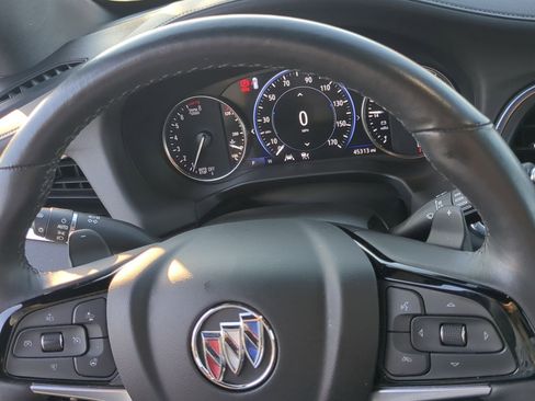 Used 2024 Buick Enclave Avenir w/ Avenir Technology Package image 14