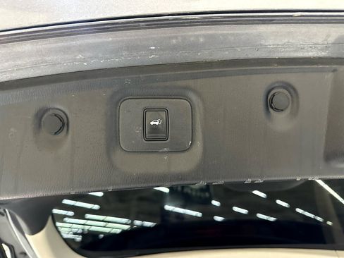 Used 2018 INFINITI QX60 Luxe image 15