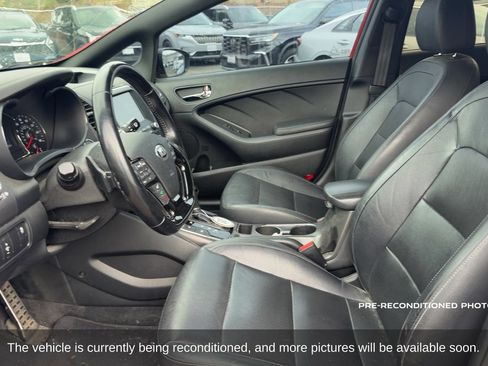 Used 2017 Kia Forte SX FWD image 11