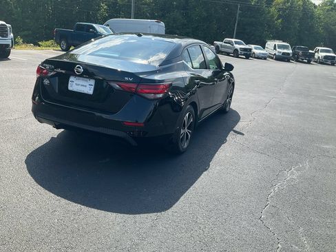 Used 2022 Nissan Sentra SV FWD image 5