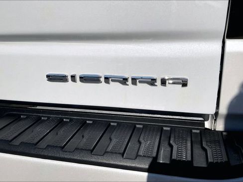 Used 2023 GMC Sierra 1500 Denali w/ Technology Package image 22