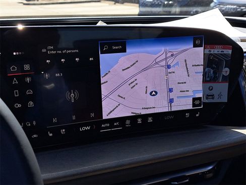 New 2025 Audi Q5 Premium Plus image 12