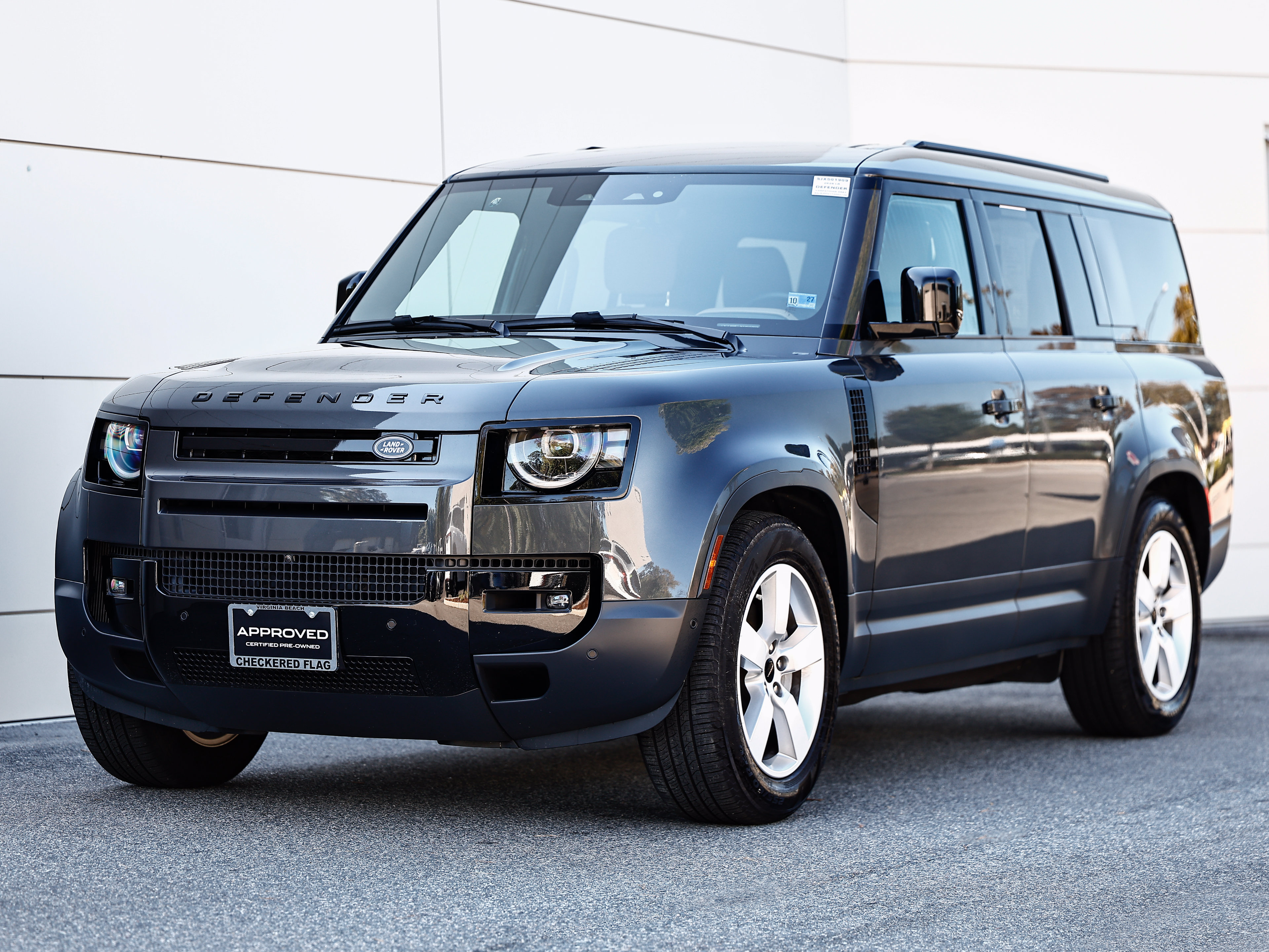 Used 2026 Land Rover Defender 130 S AWD/4WD image 1