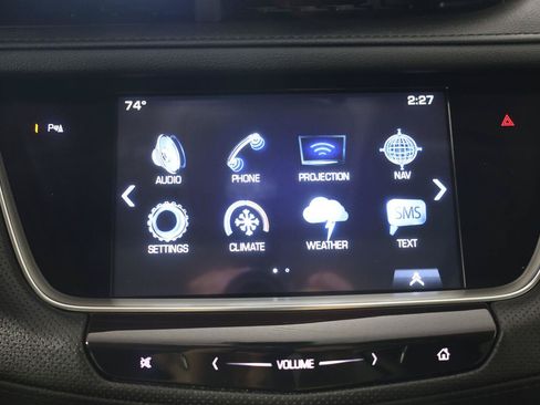 Used 2019 Cadillac XT5 Premium Luxury FWD image 16