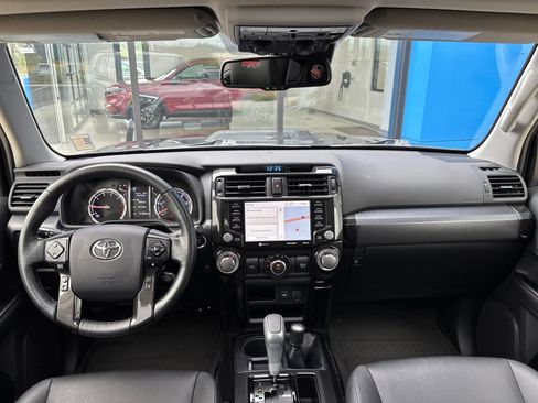 Used 2023 Toyota 4Runner TRD Off-Road Premium w/ Moonroof Package AWD/4WD image 20