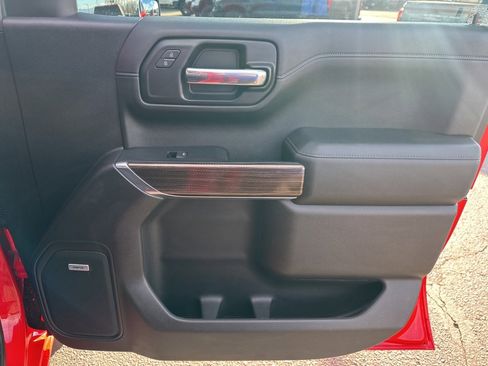 Used 2021 Chevrolet Silverado 1500 LT Trail Boss w/ Convenience Package II image 31