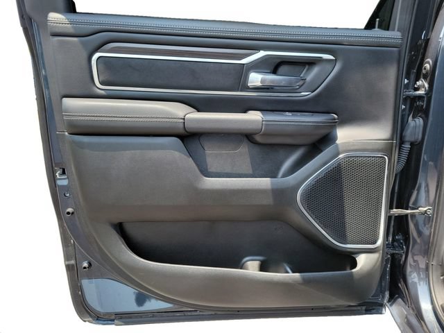 Used 2026 RAM 1500 Laramie AWD/4WD image 24