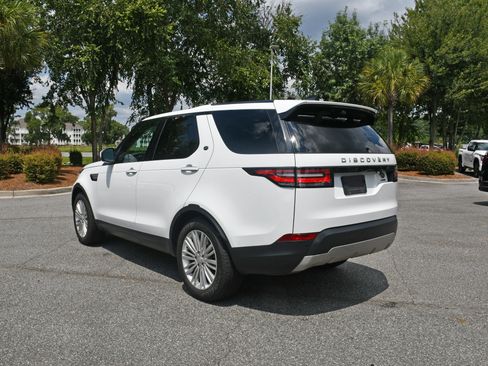 Used 2019 Land Rover Discovery HSE Luxury AWD/4WD image 3