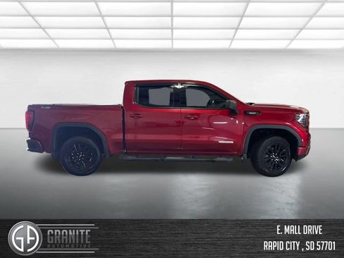 Used 2022 GMC Sierra 1500 Elevation w/ X31 Off-Road Package AWD/4WD image 7