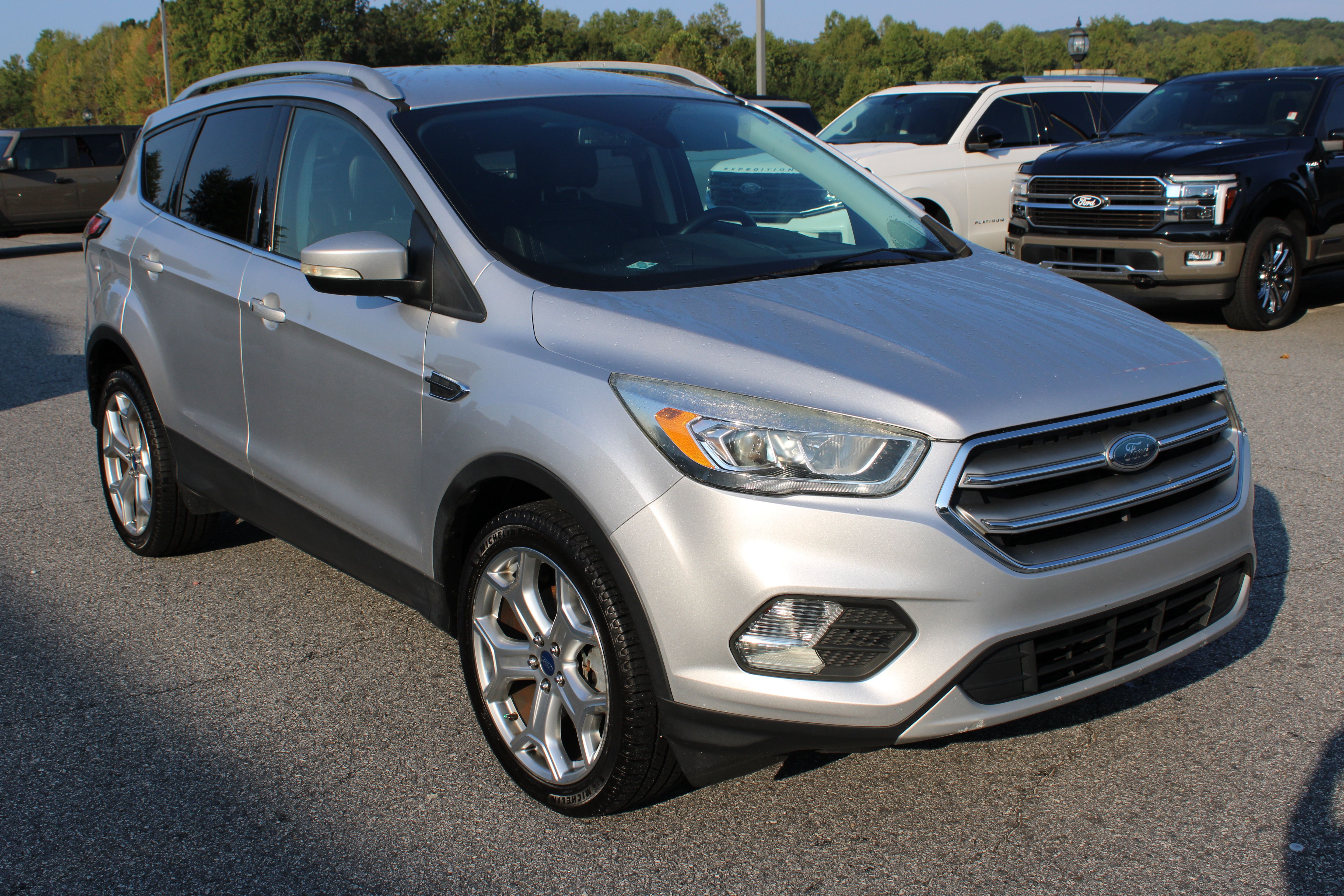 Used 2017 Ford Escape Titanium FWD image 4