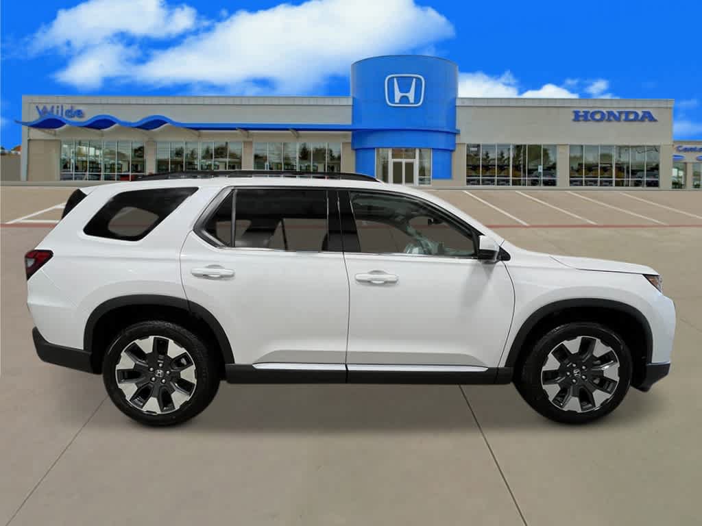 New 2026 Honda Pilot Touring image 8