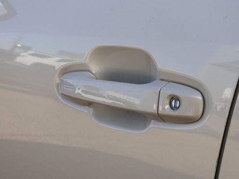 Used 2024 Subaru Crosstrek 2.0i Premium image 20