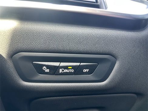 Used 2026 BMW X5 xDrive40i w/ M Sport Package image 32