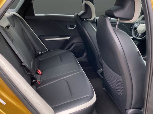 New 2026 Kia K4 GT-Line FWD image 25