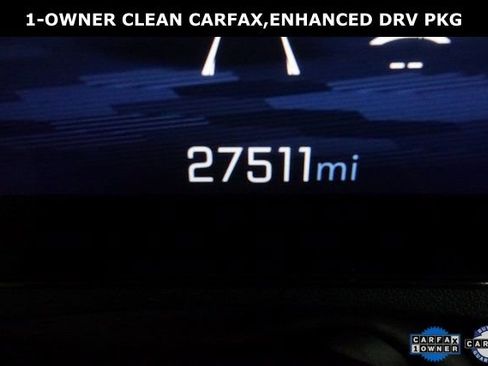 Used 2024 Chevrolet Traverse RS image 19