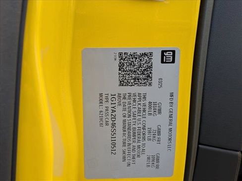 Used 2025 Chevrolet Corvette Stingray Coupe w/ 1LT image 25