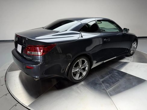 Used 2010 Lexus IS 250C RWD image 34