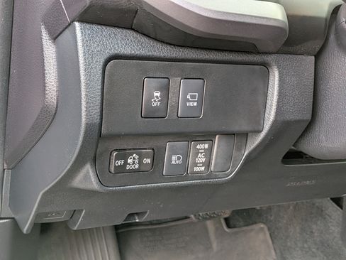 Certified 2023 Toyota Tacoma TRD Sport w/ TRD Premium Sport Package AWD/4WD image 17