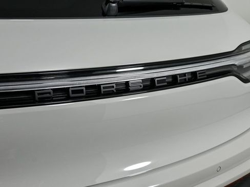 New 2026 Porsche Macan image 36