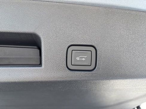 New 2026 Chevrolet Traverse RS image 27