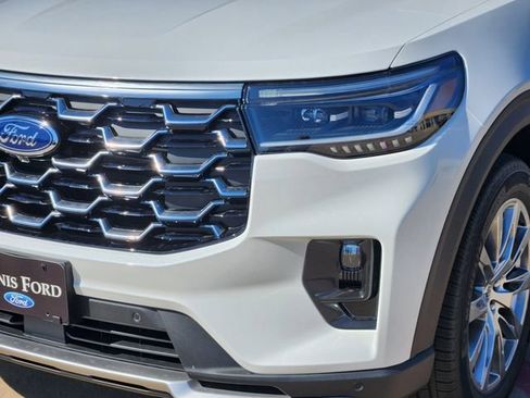 New 2026 Ford Explorer Platinum image 8