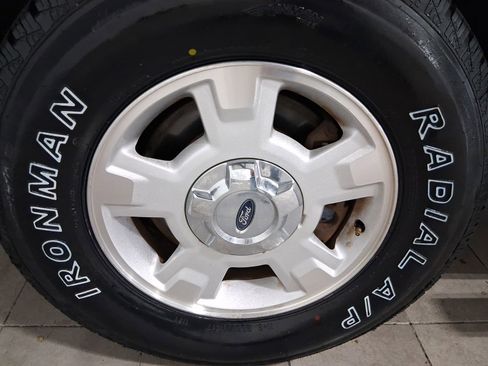 Used 2014 Ford F150 XLT RWD image 10