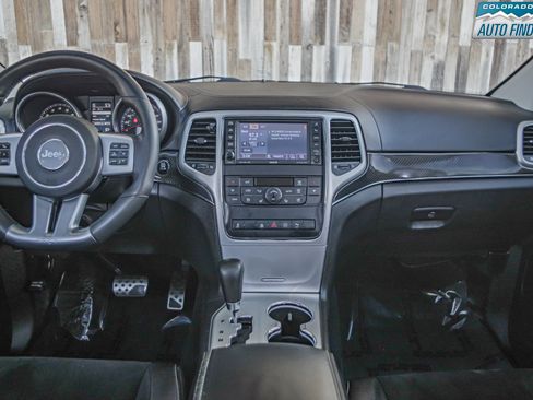 Used 2012 Jeep Grand Cherokee SRT8 w/ Luxury Group II image 17