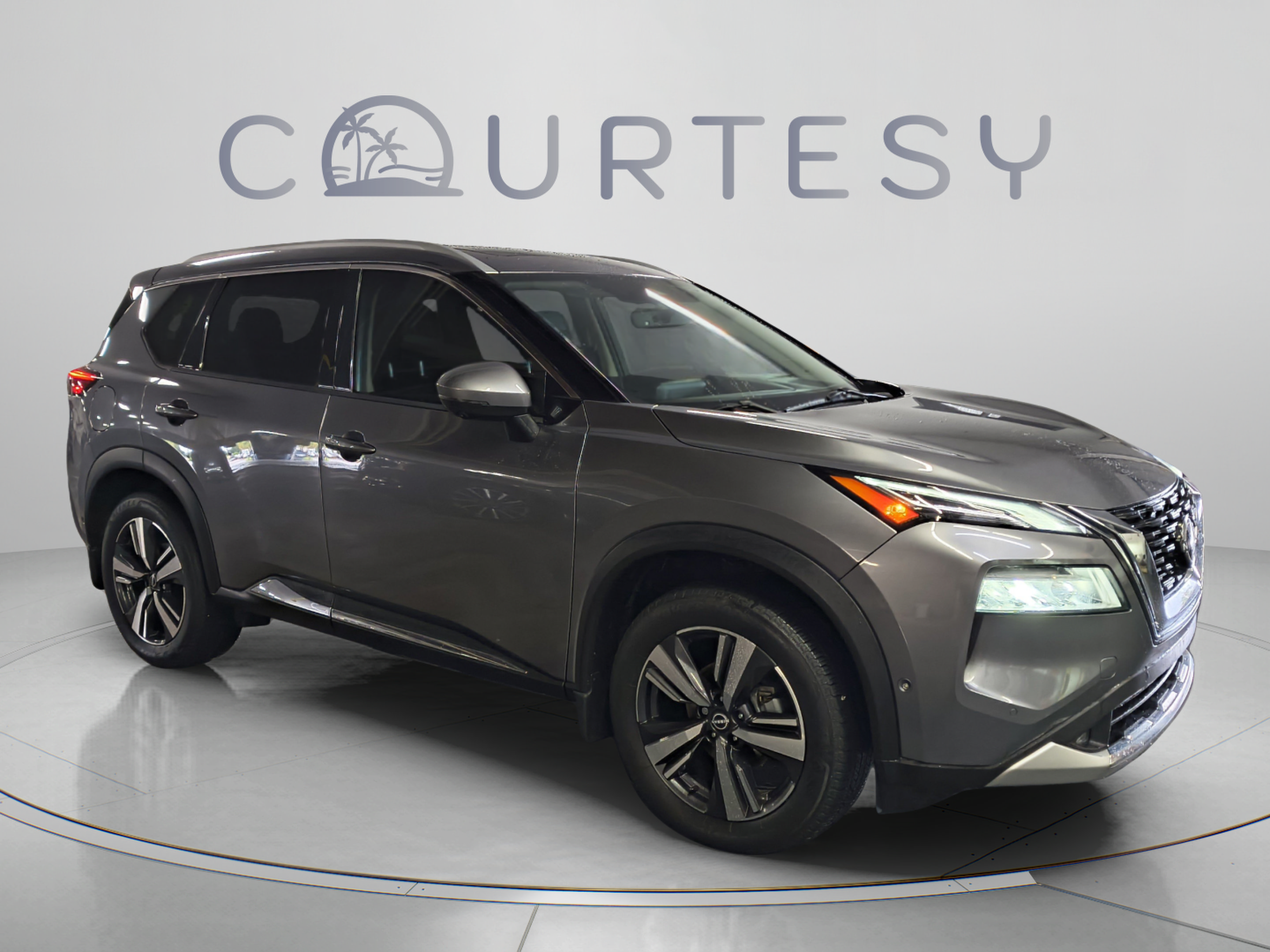Certified 2023 Nissan Rogue Platinum w/ Platinum Premium Package FWD image 9
