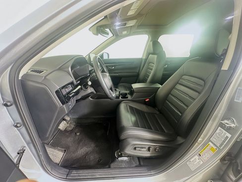 Used 2025 Honda CR-V EX-L image 13