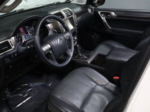 Used 2014 Lexus GX 460 AWD/4WD image 8