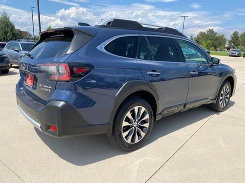 Used 2023 Subaru Outback Touring w/ Popular Package #2 AWD/4WD image 5