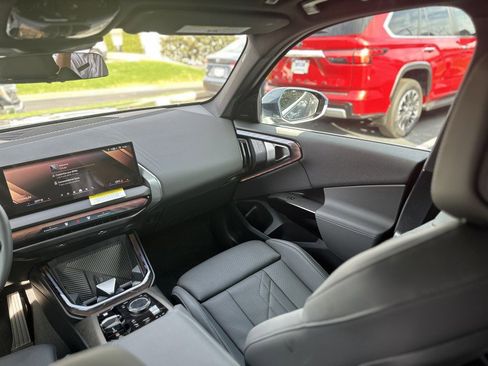 New 2026 BMW X3 xDrive30 w/ Premium Package image 15