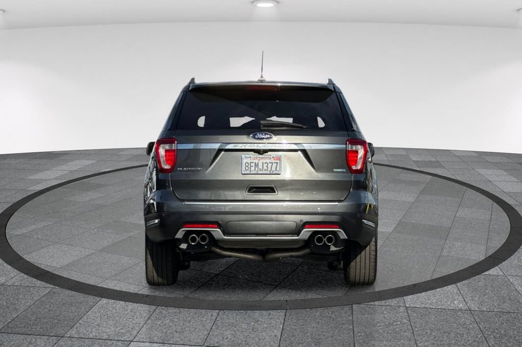 Used 2018 Ford Explorer Platinum AWD/4WD image 4
