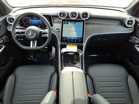 New 2026 Mercedes-Benz GLC 300 image 4