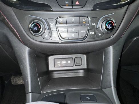 Certified 2023 Chevrolet Equinox RS w/ LPO, Floor Liner Package image 15