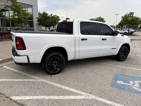 Used 2025 RAM 1500 Big Horn AWD/4WD image 31