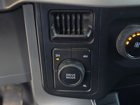 Used 2022 Ford F150 XLT AWD/4WD image 19