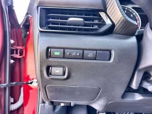 Used 2023 Nissan Sentra SV w/ Trunk Package FWD image 29