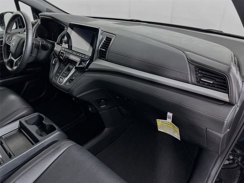 Used 2024 Honda Odyssey Sport image 30